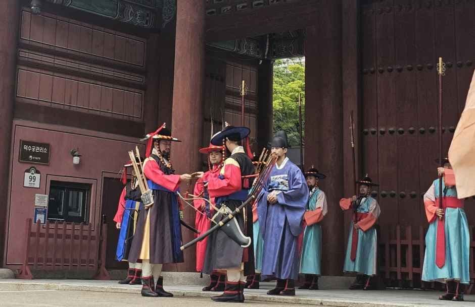 서울 왕궁수문장 교대의식 (8).jpg