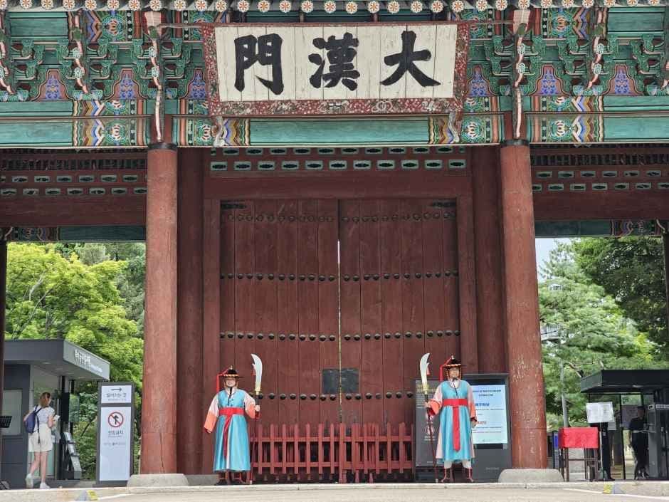 서울 왕궁수문장 교대의식 (1).jpg